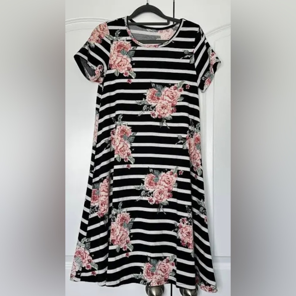 Lularoe XXS Floral Stiped Jessie